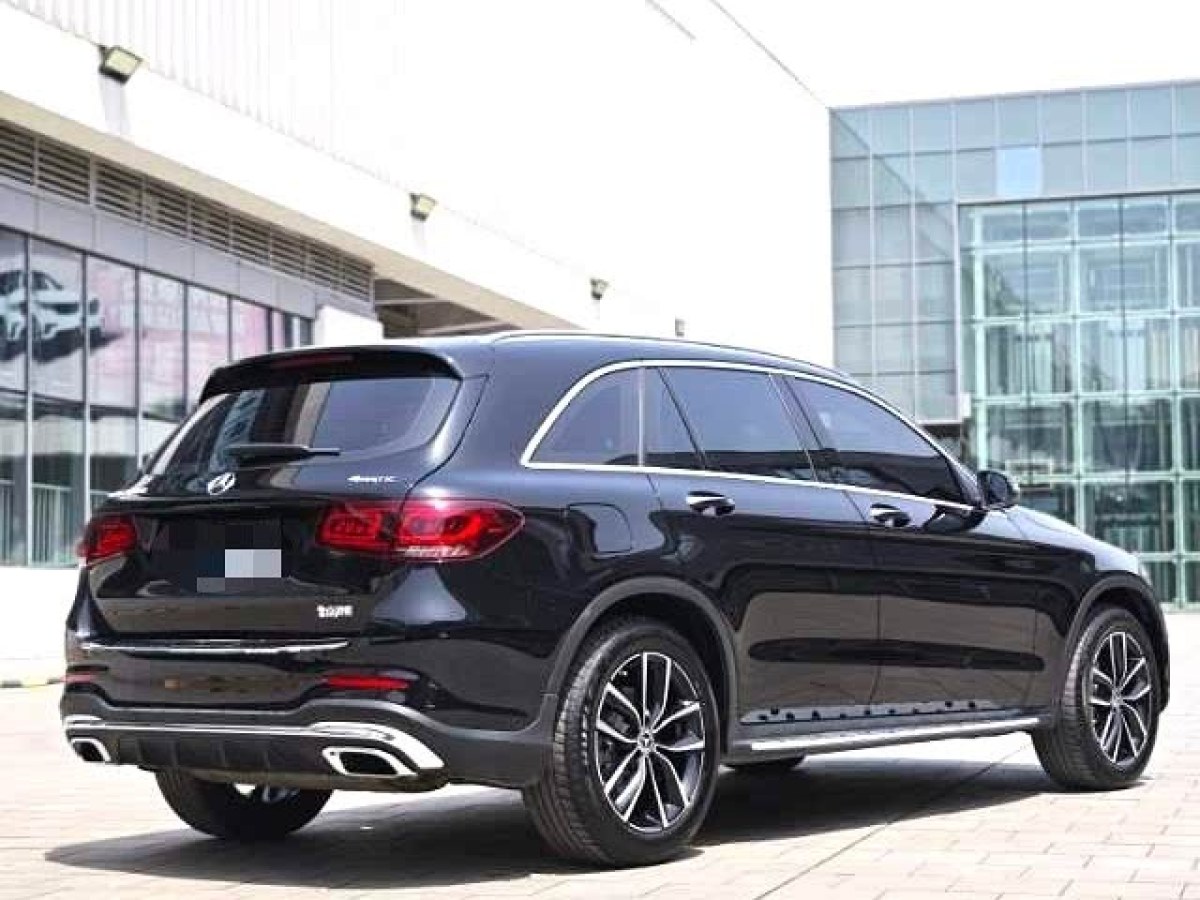 奔馳 奔馳GLC  2018款 改款 GLC 300 4MATIC 動(dòng)感型圖片
