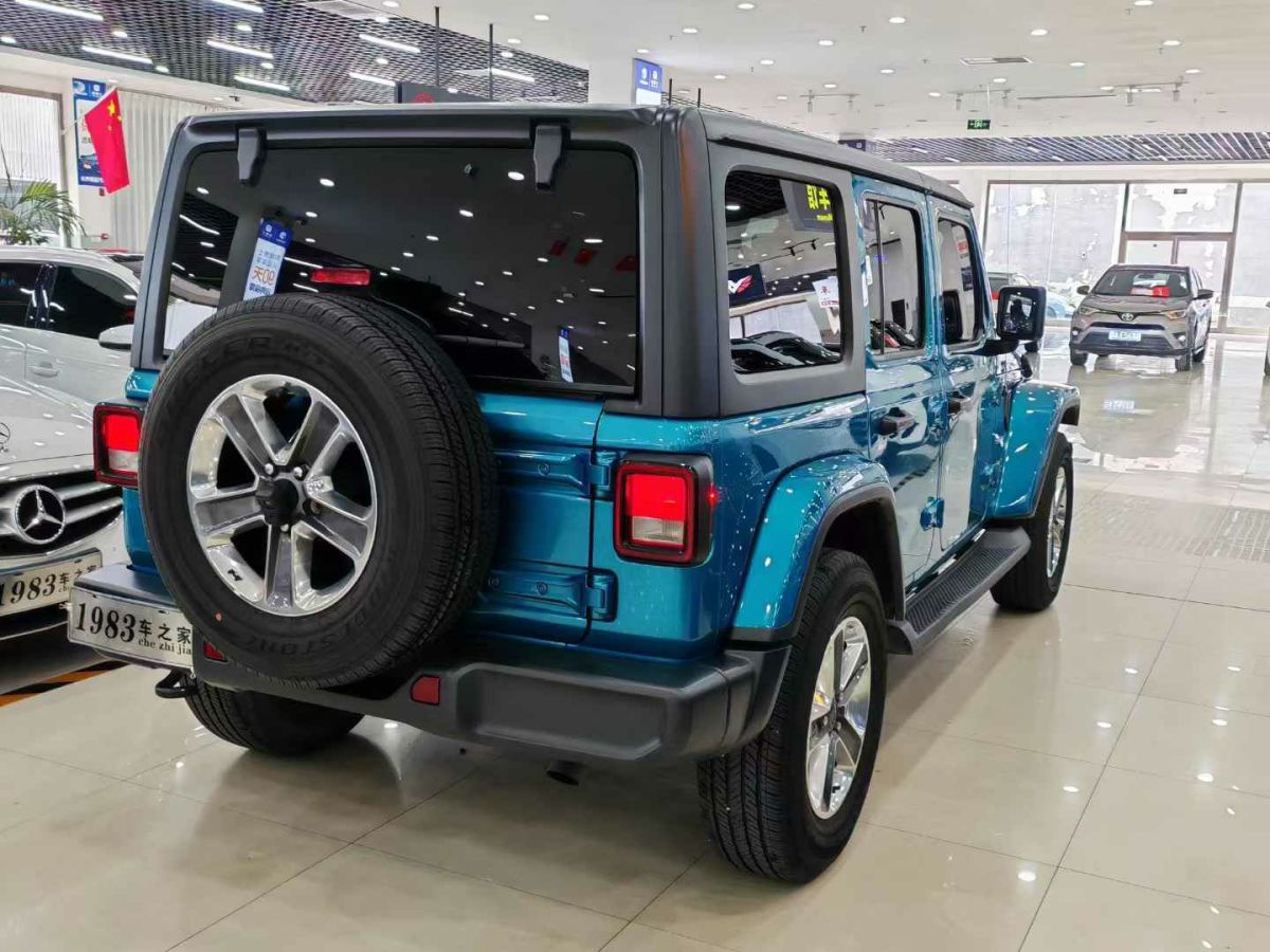 Jeep 牧马人  2020款 2.0T Rubicon Recon 四门丛林英雄限量版图片