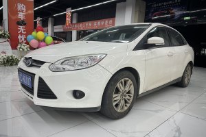 福克斯 福特 三廂 1.6L 手動舒適型