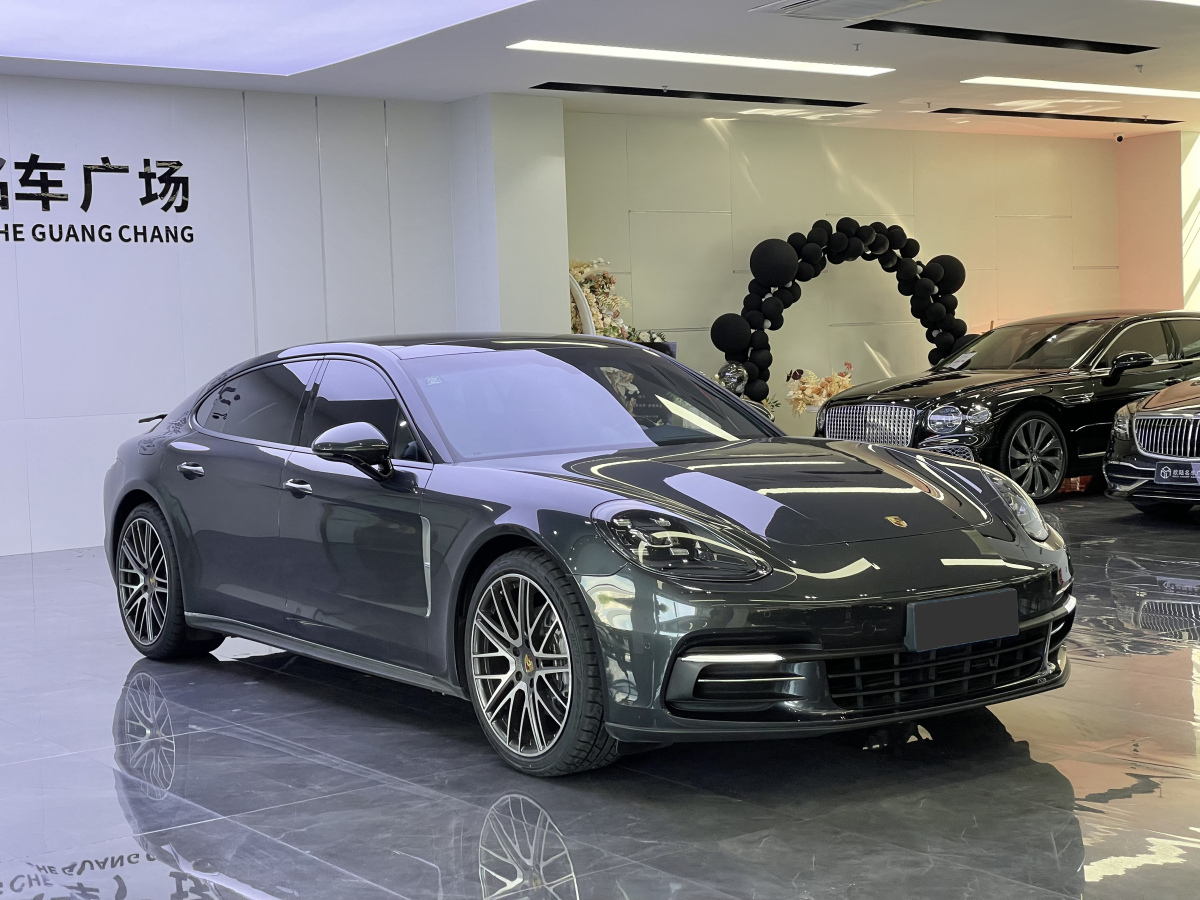 保时捷 Panamera  2017款 Panamera 行政加长版 3.0T图片