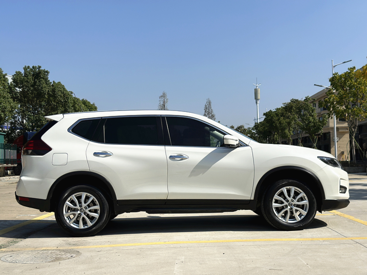 日產(chǎn) 奇駿  2021款 2.0L XL ITS CVT 2WD智聯(lián)舒適版圖片