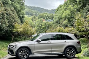 奔驰GLC 奔驰 GLC 300 L 4MATIC 动感型