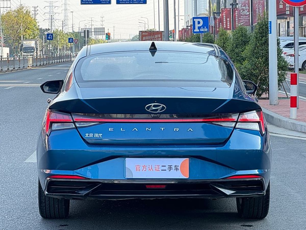 現(xiàn)代 伊蘭特  2021款 1.5L LUX尊貴版圖片