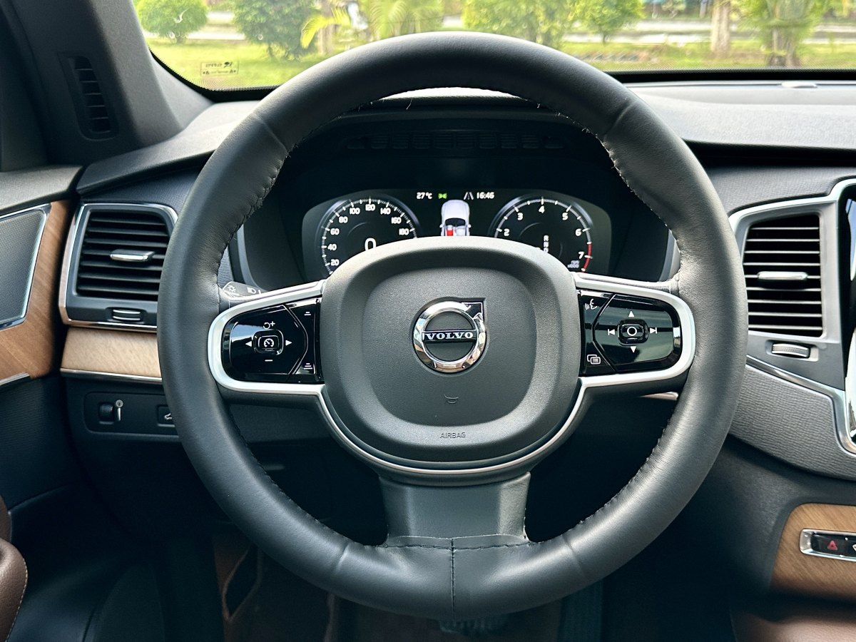 2020年9月沃爾沃 XC90  2021款 B5 智行豪華版 5座