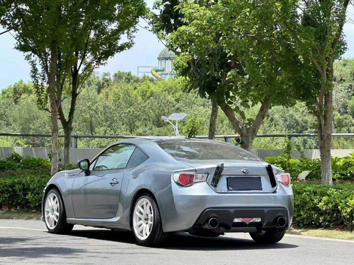 斯巴魯 BRZ  2013款 2.0i 手動(dòng)豪華型圖片