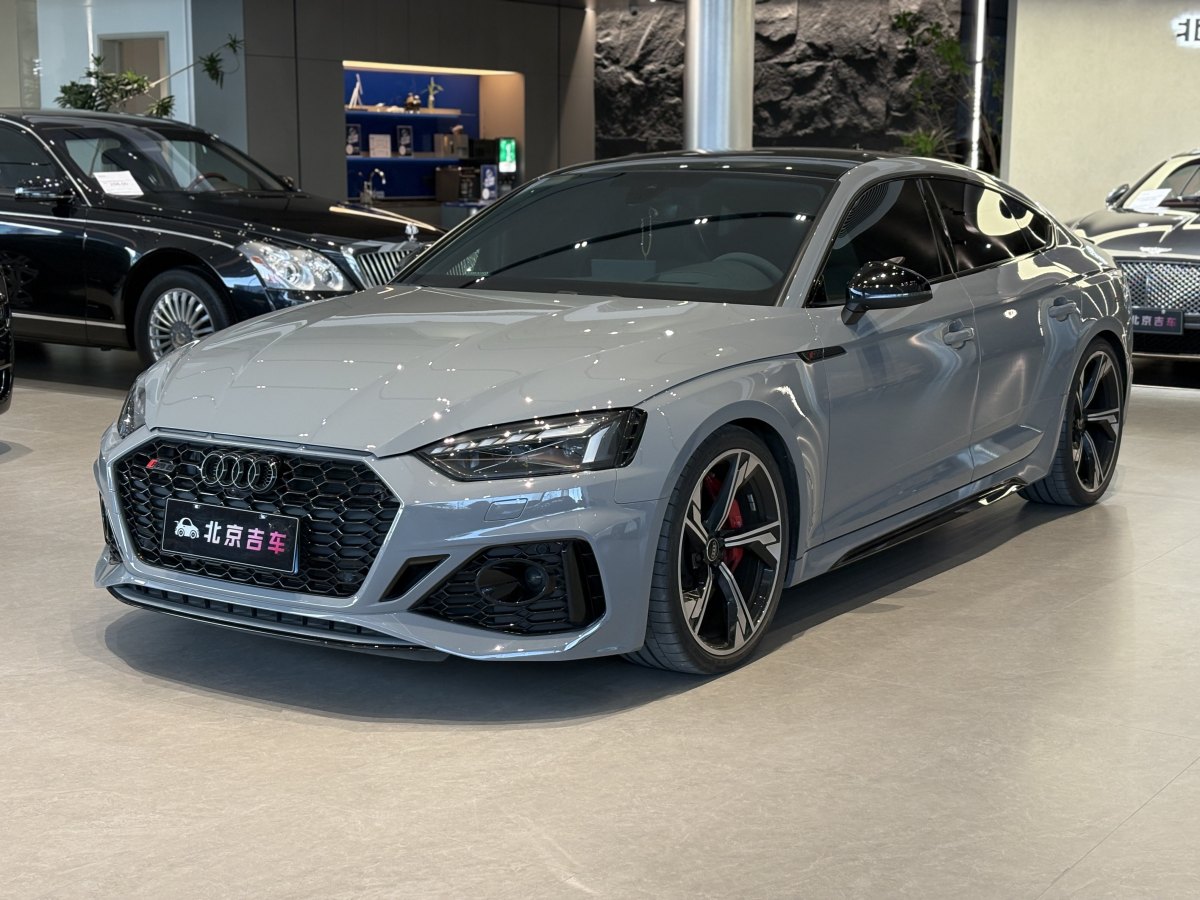 奧迪 奧迪RS 5  2021款 RS5 Sportback 黑曜版圖片