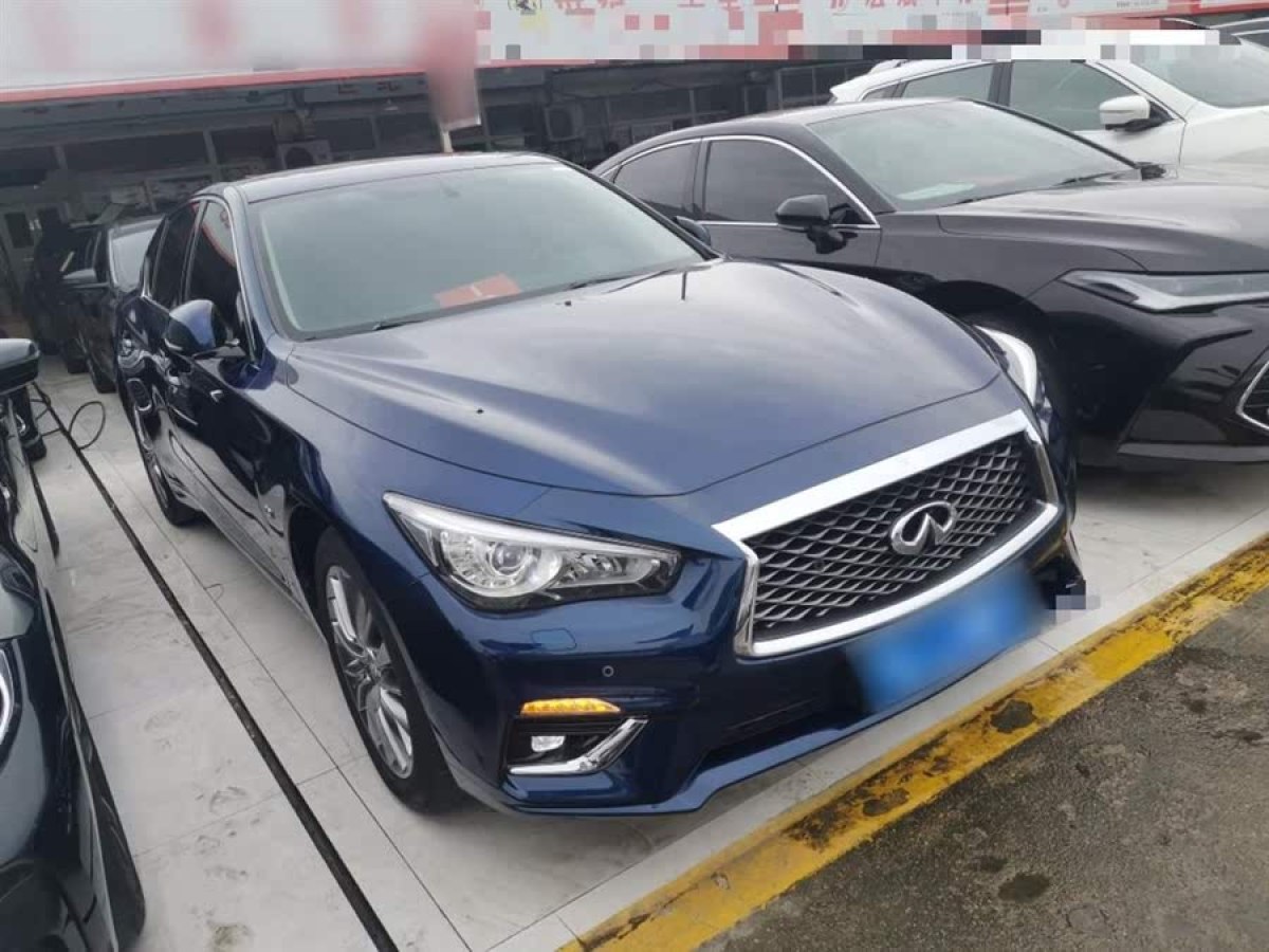 英菲尼迪 Q50L  2018款  2.0T 逸享版 國(guó)VI圖片