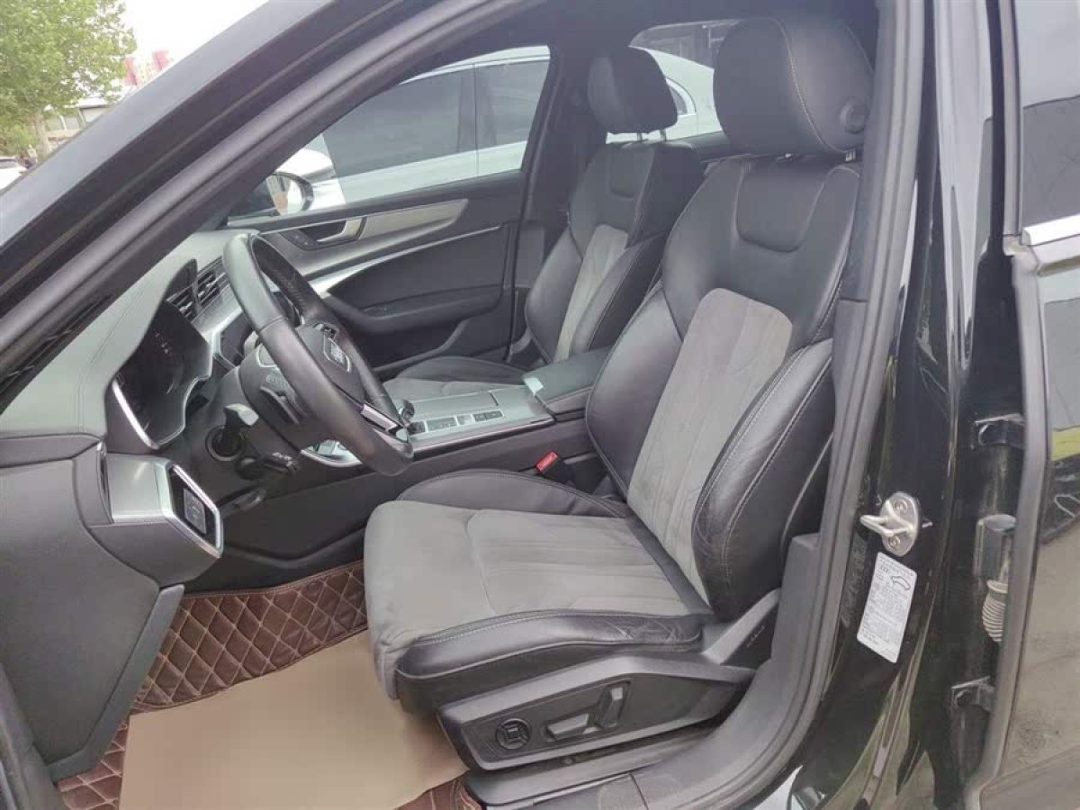 奧迪 奧迪A6L  2021款 40 TFSI 豪華動(dòng)感型圖片