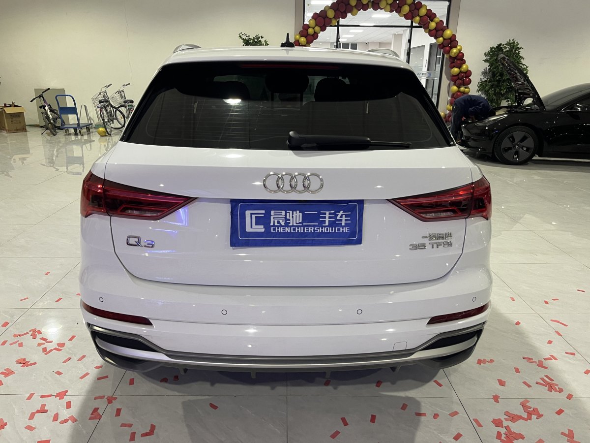 2022年11月奧迪 奧迪Q3  2022款 35 TFSI 時尚動感型