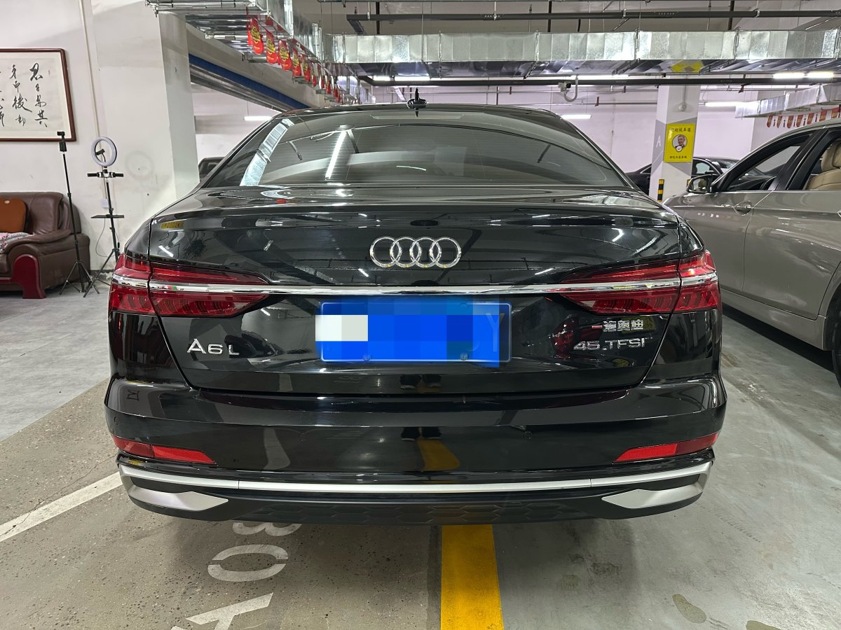 奧迪 奧迪A6L  2023款 改款 45 TFSI 臻選動感型圖片