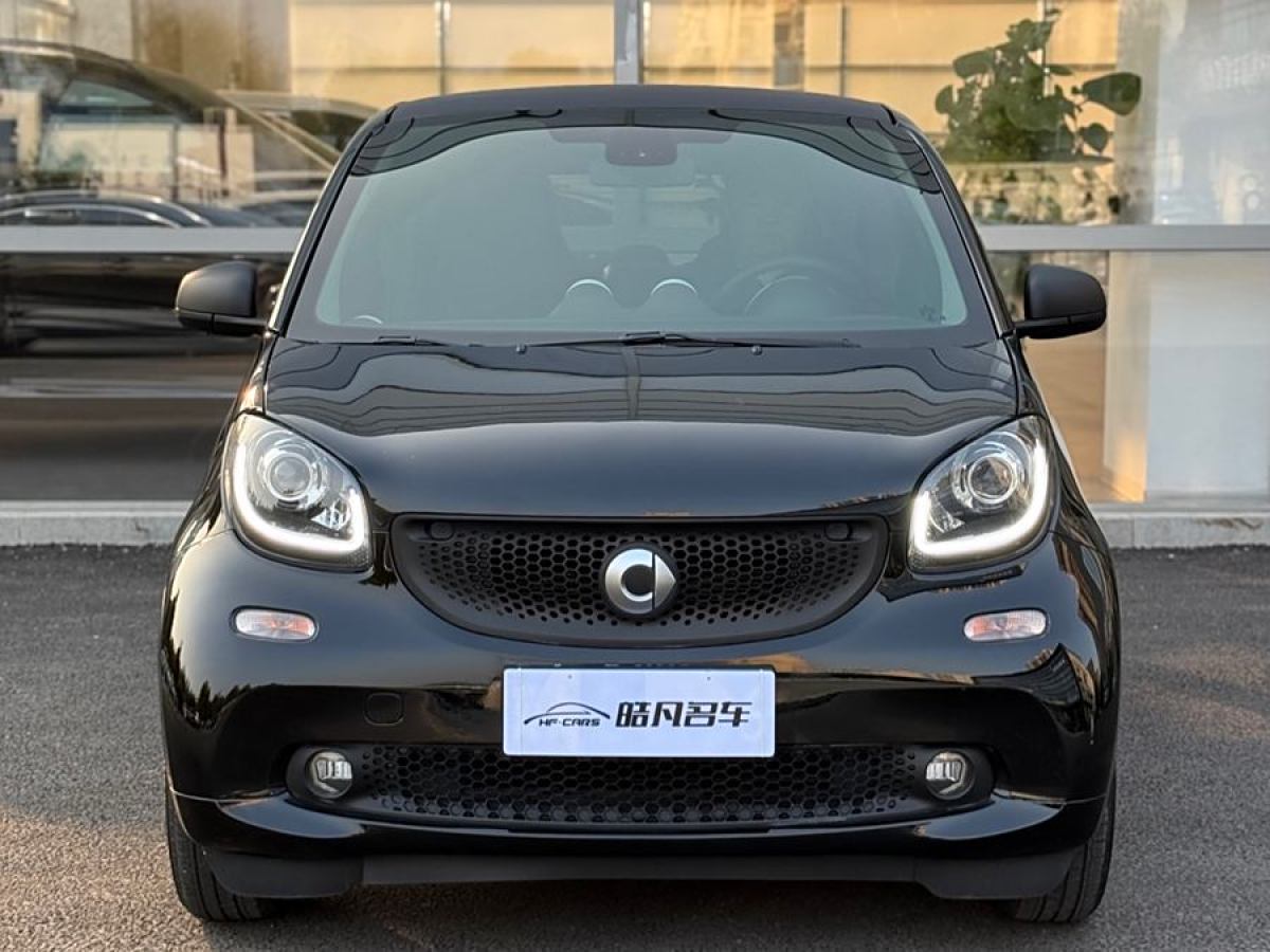 smart fortwo  2015款 1.0L 52千瓦硬頂靈動(dòng)版圖片