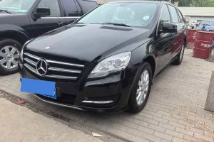 奔馳R級(jí) 奔馳 R 320 4MATIC 商務(wù)型