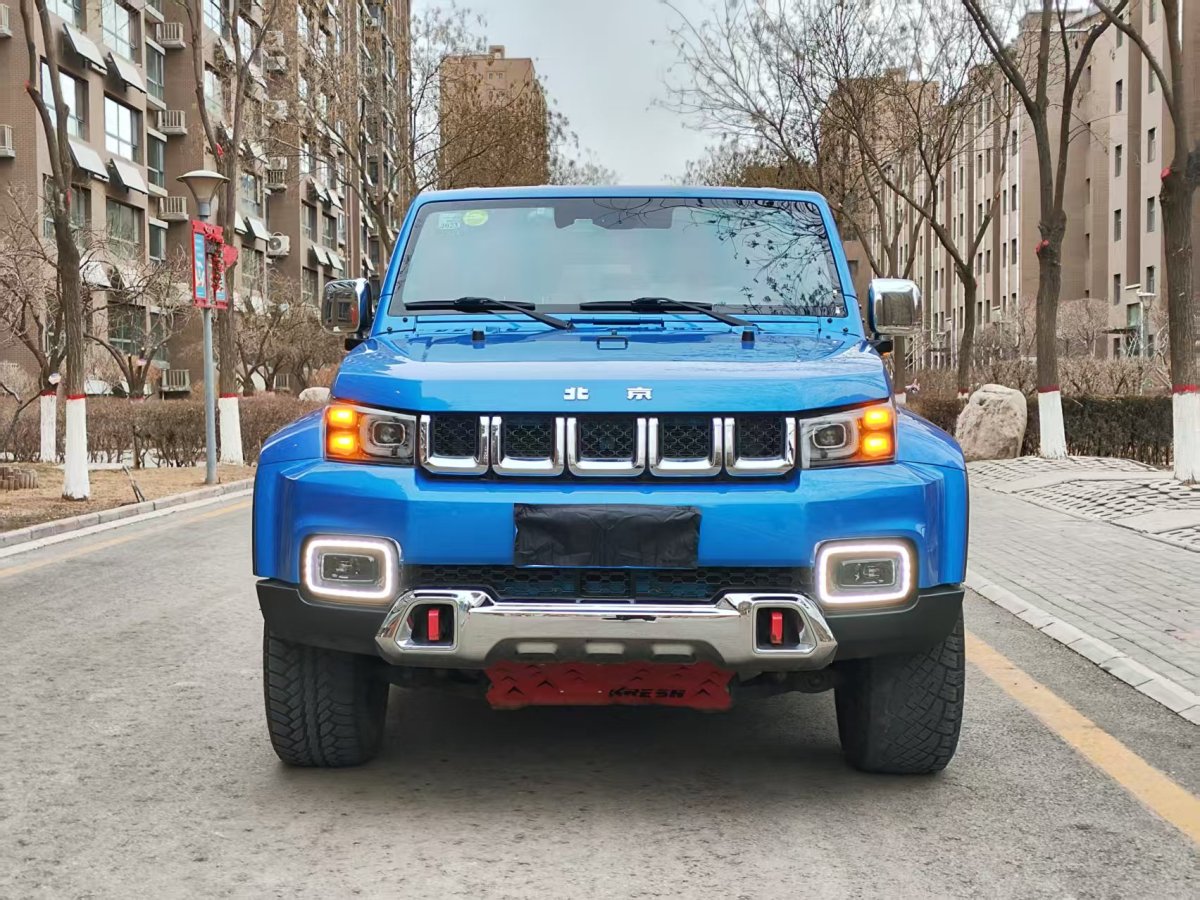 北京 BJ40  2019款  2.3T 自動四驅(qū)環(huán)塔冠軍版 國VI圖片