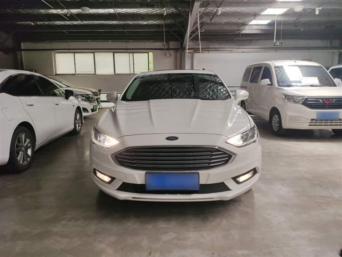 福特 蒙迪歐  2017款 改款 EcoBoost 180 時(shí)尚型圖片