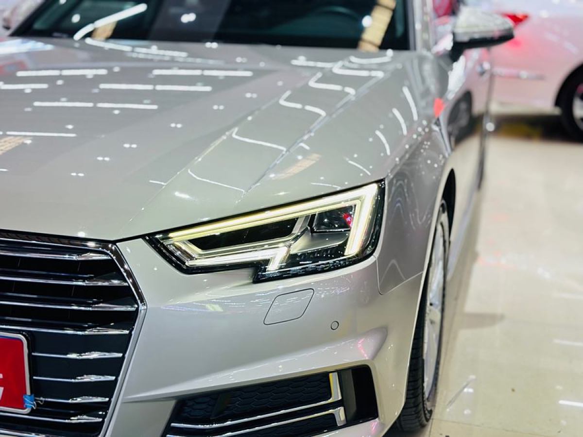 2019年5月奧迪 奧迪A4L  2019款 40 TFSI 進(jìn)取型 國(guó)VI