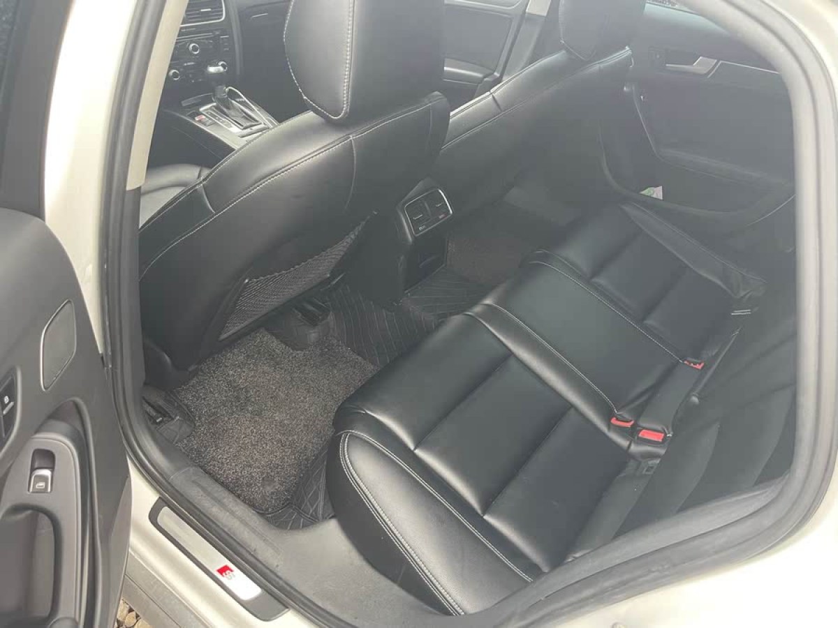 奧迪 奧迪A4L  2015款 45 TFSI quattro個性運動型圖片