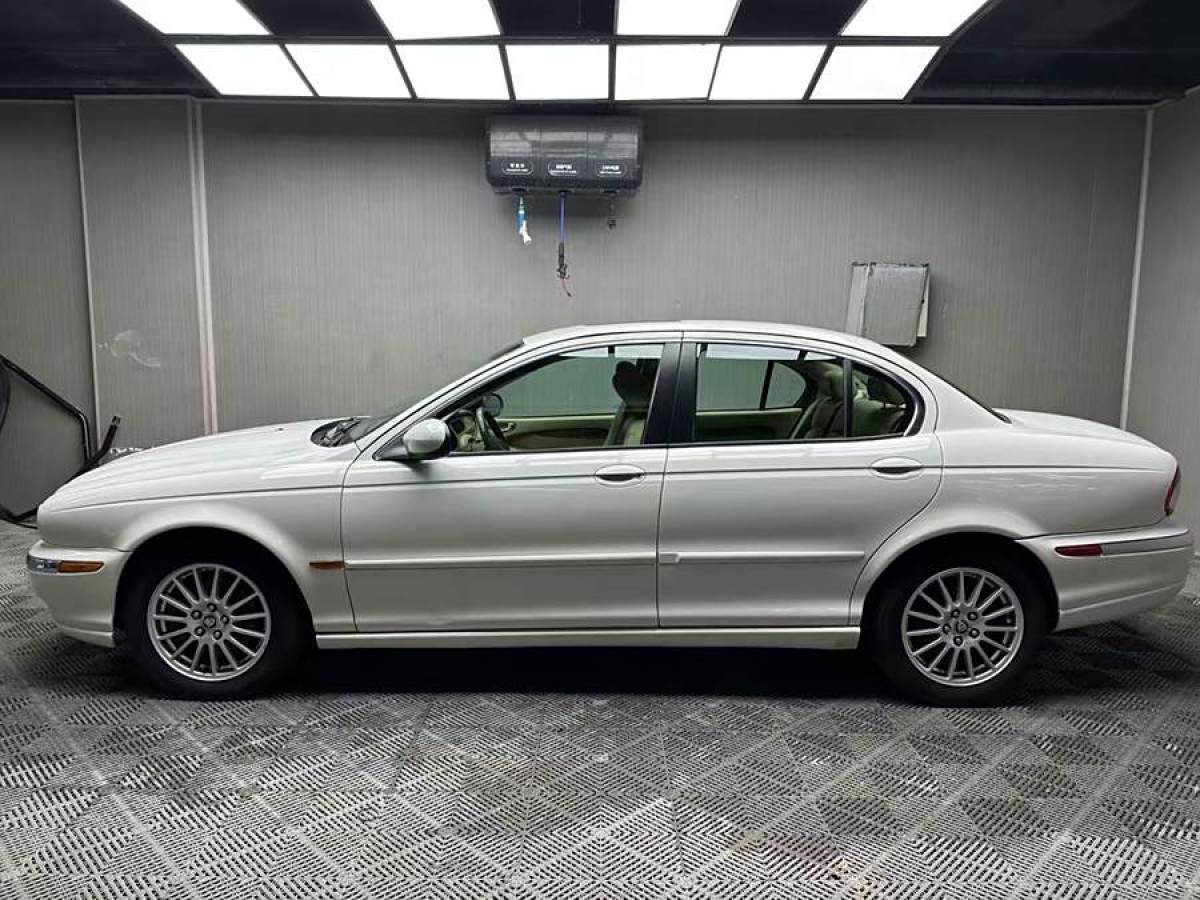 捷豹 X-Type  2004款 3.0L 自動圖片