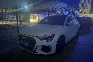 奧迪A3 奧迪 Sportback 35 TFSI 時(shí)尚運(yùn)動型