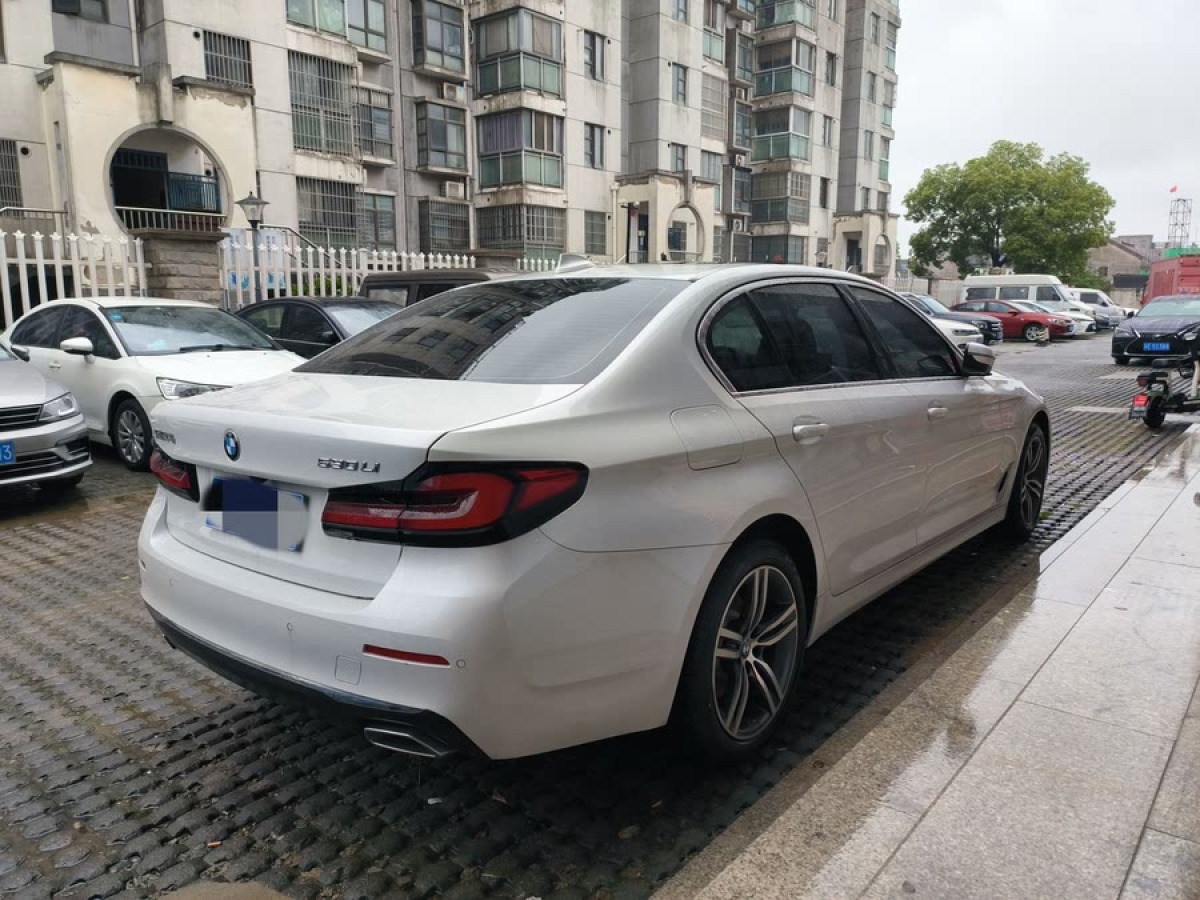 寶馬 寶馬5系  2022款 530Li 領(lǐng)先型 豪華套裝圖片