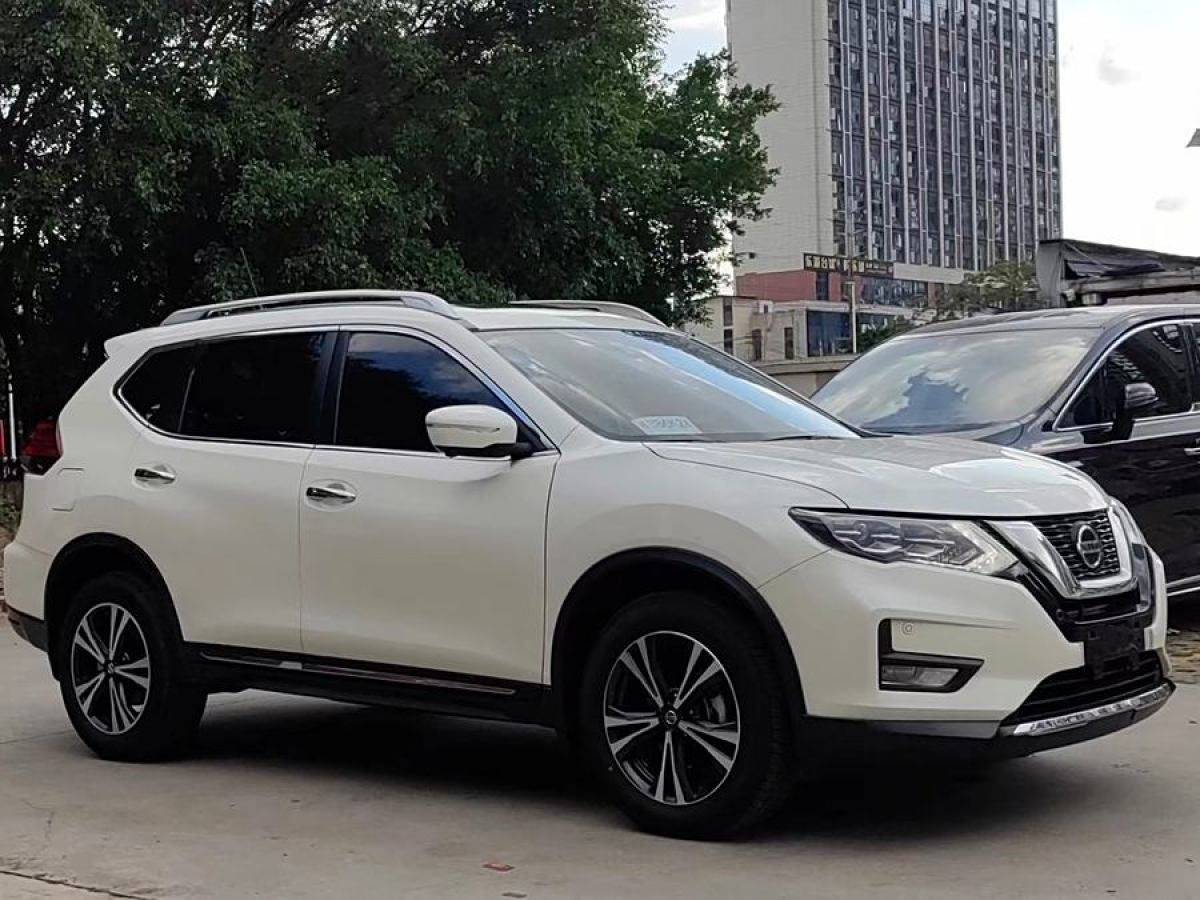 日產(chǎn) 奇駿  2021款 2.5L CVT 4WD XL ITS豪華紀(jì)念版圖片