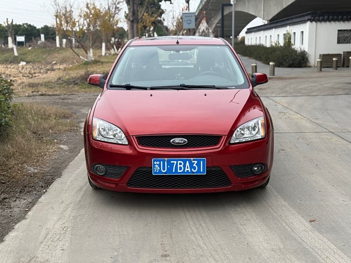 福特 ?？怂? 2007款 兩廂 1.8L 自動時(shí)尚型圖片