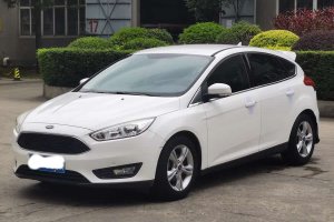 ?？怂?福特 兩廂 1.6L 自動舒適型智行版