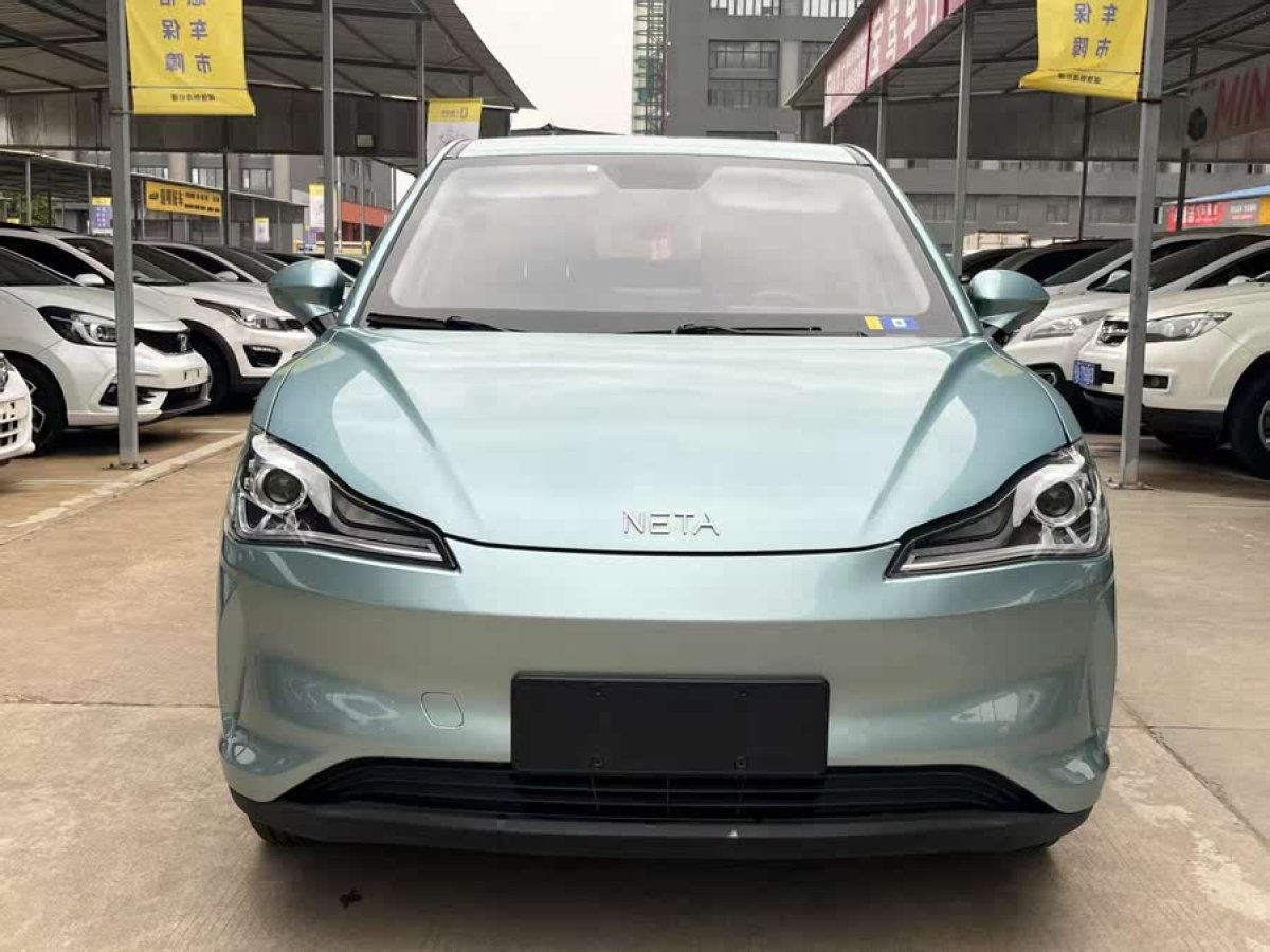 哪吒 哪吒V  2021款 長續(xù)航娛樂版圖片