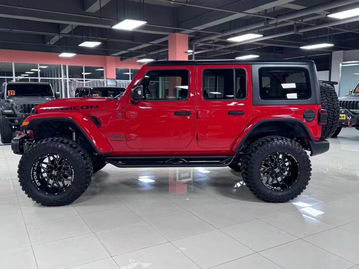 Jeep 牧马人  2021款 2.0T Rubicon 四门版图片