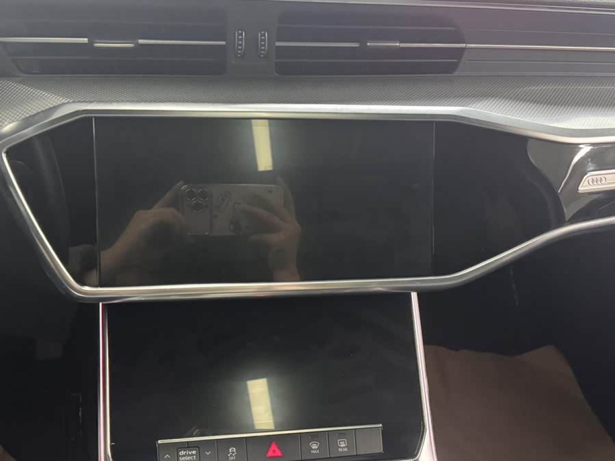 奧迪 奧迪A6L  2021款 45 TFSI 臻選致雅型圖片