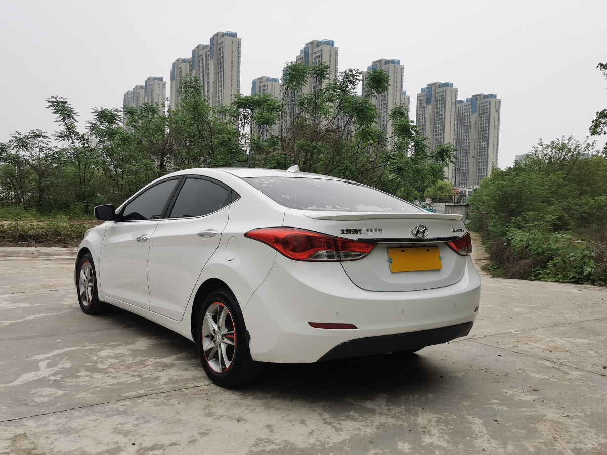 现代 朗动  2013款 1.6L 自动领先型图片