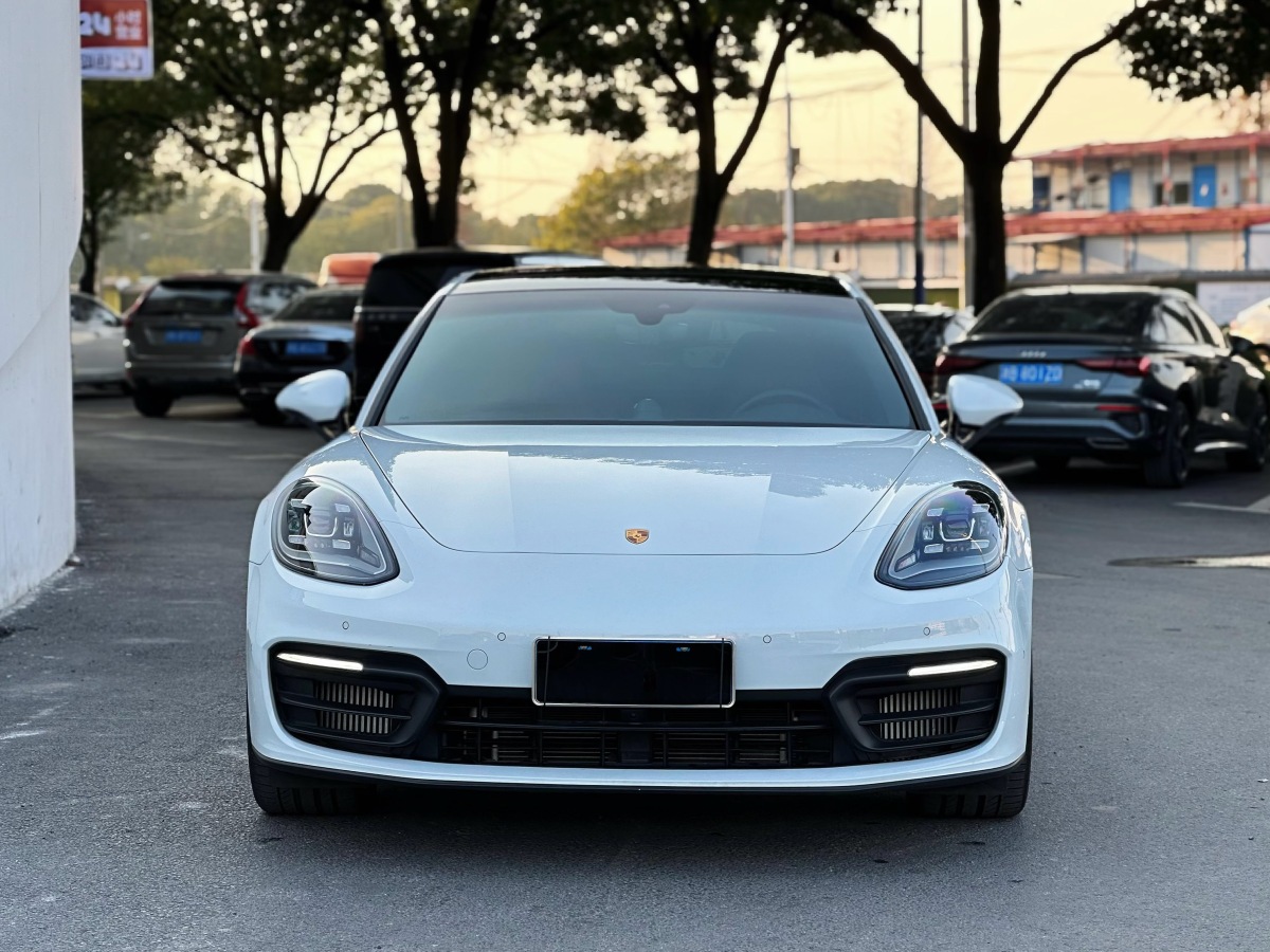 保時(shí)捷 Panamera  2023款 改款 Panamera 2.9T 鉑金版圖片