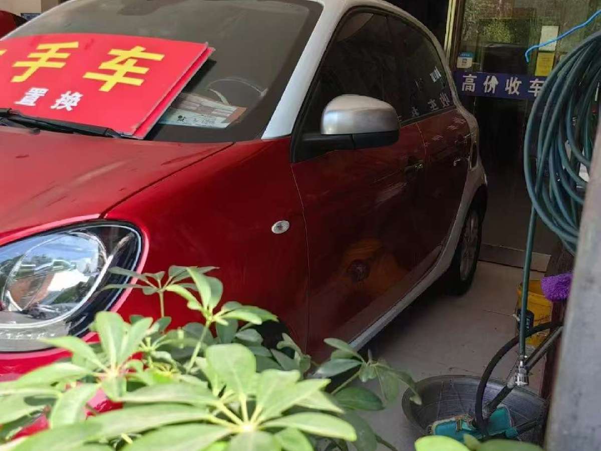 smart fortwo  2018款 1.0L 52千瓦耀金特別版圖片