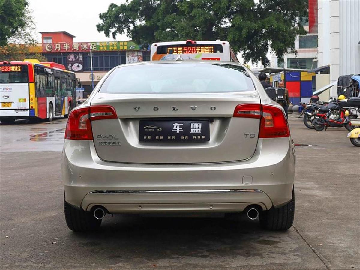 沃爾沃 S60  2014款 改款 T5 個性運動版圖片