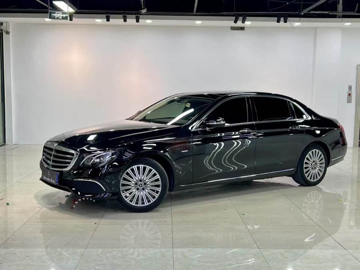 奔馳 奔馳E級  2020款 改款 E 300 L 殊享版圖片