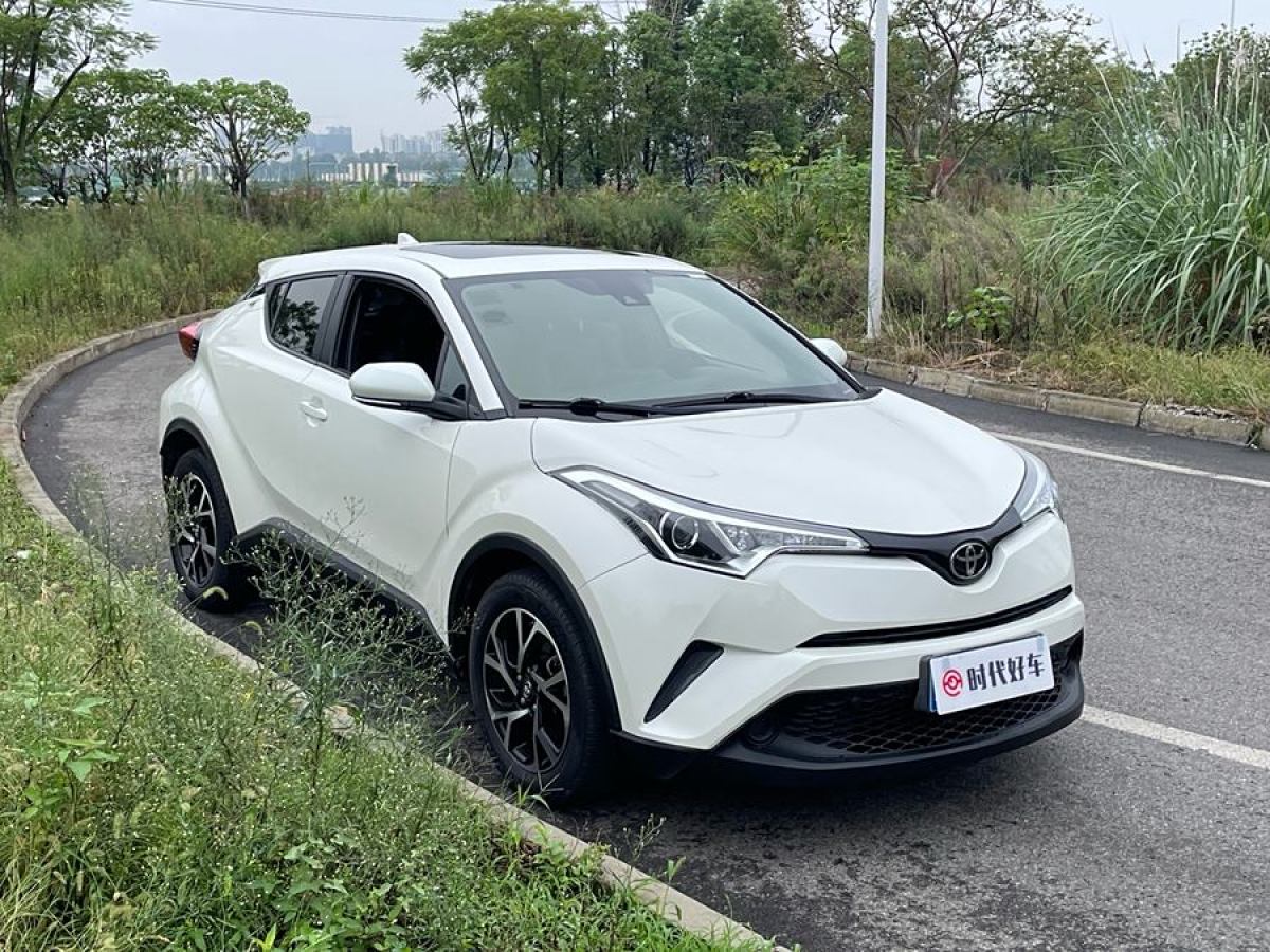 豐田 C-HR  2020款 2.0L 舒適版圖片