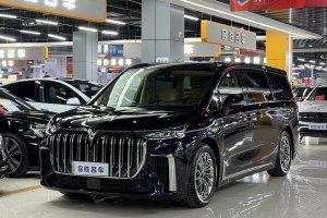 夢想家 嵐圖 PHEV 超長續(xù)航旗艦版