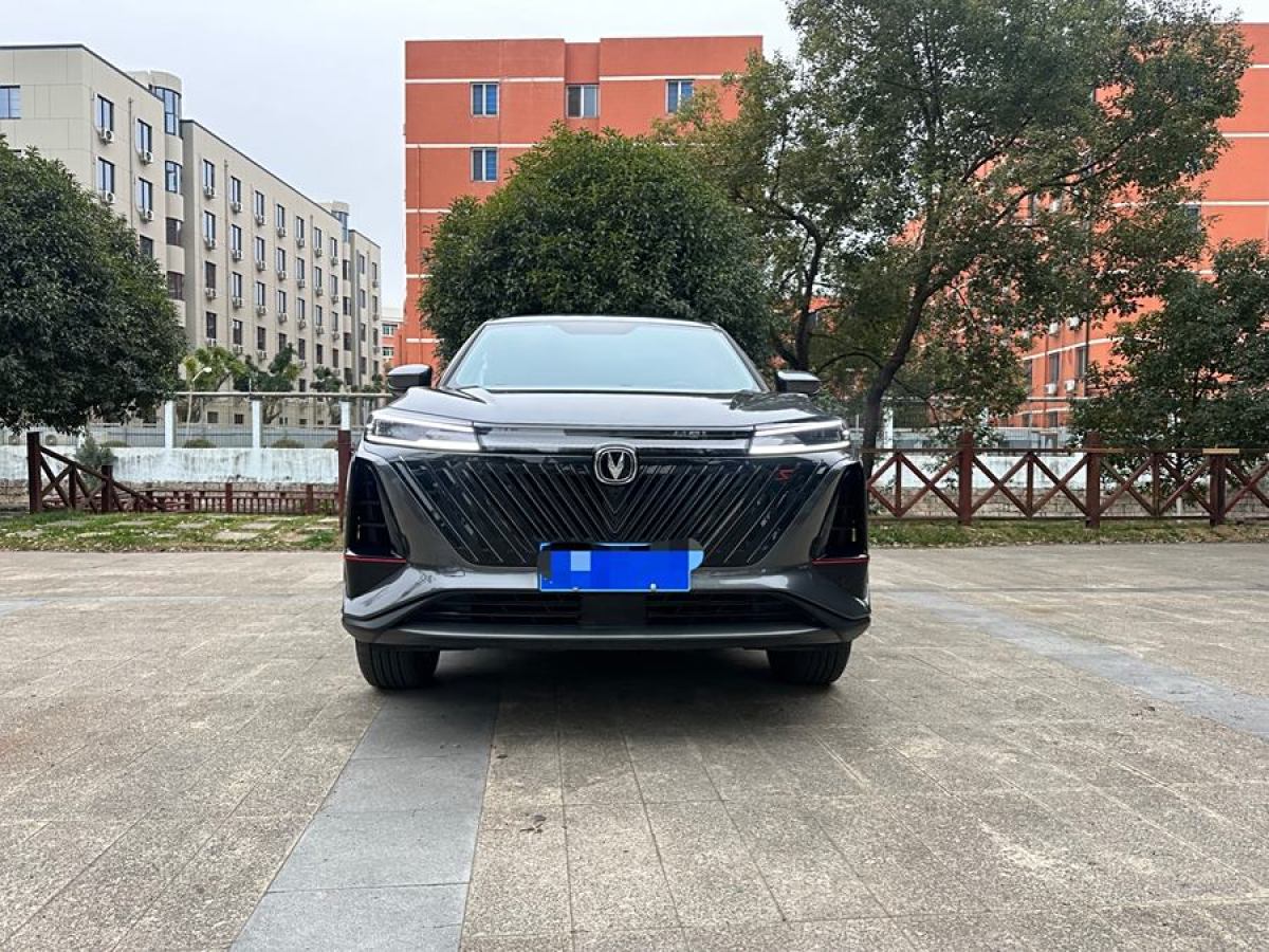 長(zhǎng)安 CS75 PLUS  2023款 第二代 1.5T 自動(dòng)精英型圖片