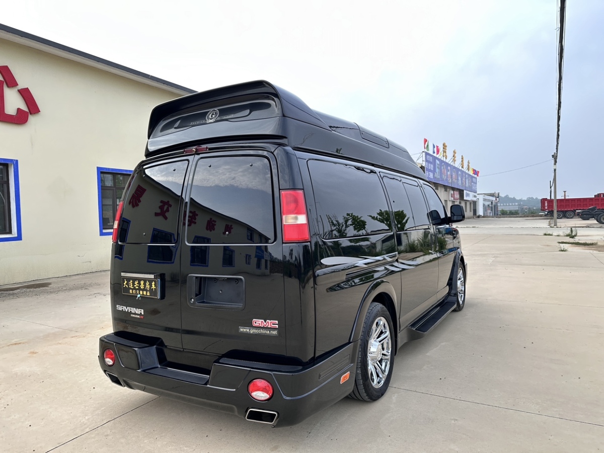 2016年10月GMC SAVANA  2016款 G660 四驅(qū)版