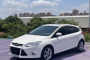 福克斯 福特 兩廂 1.6L 自動風尚型