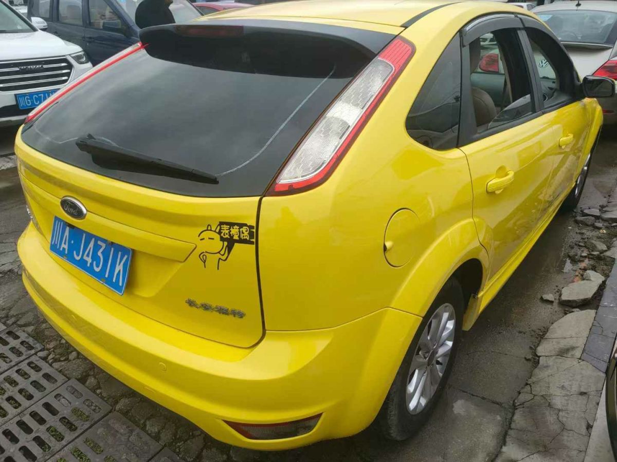 福特 ?？怂? 2010款 兩廂 2.0L SVP限量版圖片