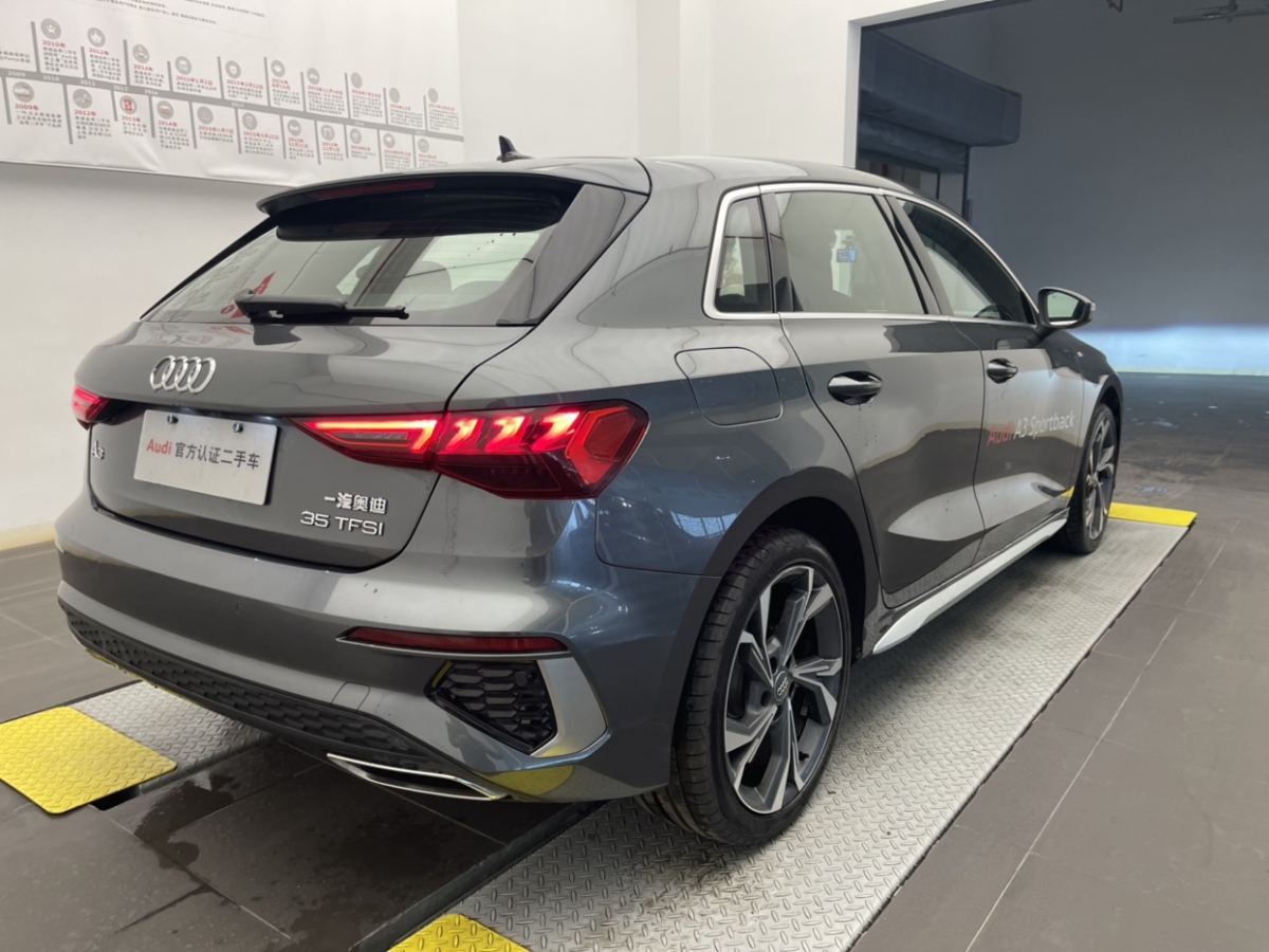 奥迪 奥迪a3 2021款 sportback 35 tfsi 豪华运动型图片