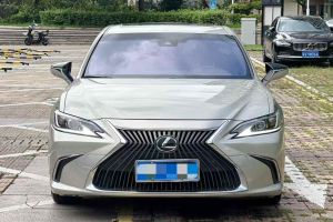 ES 雷克薩斯  300h 百萬紀(jì)念限量版 國VI
