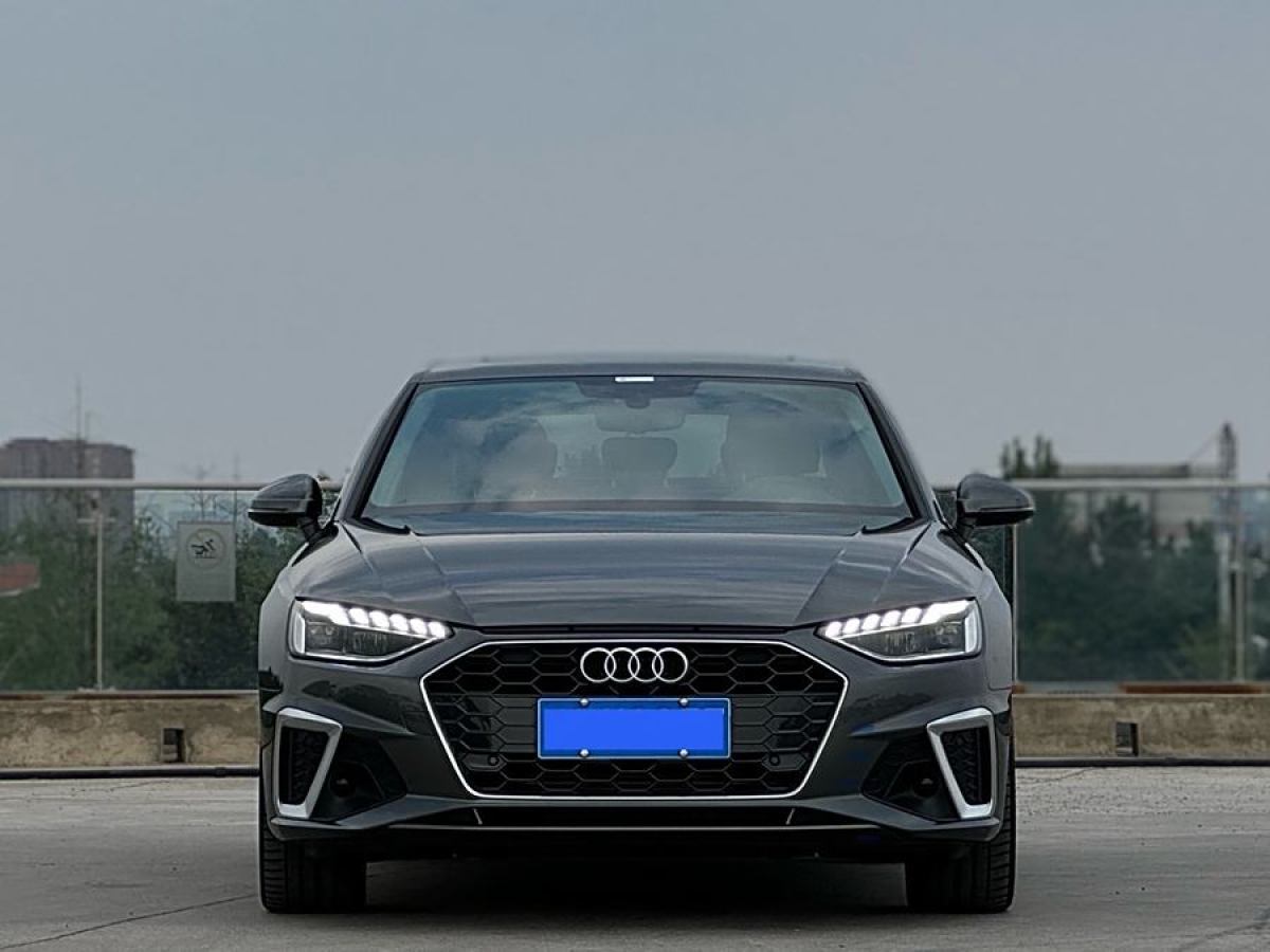 奧迪 奧迪A4L  2022款 40 TFSI 時(shí)尚動(dòng)感型圖片