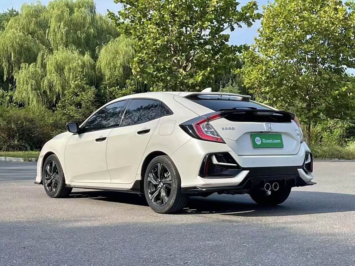 本田 思域  2021款 HATCHBACK 220TURBO CVT潮酷控图片