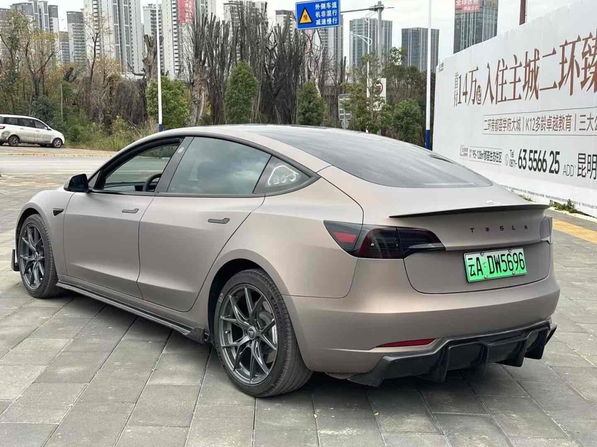 特斯拉 Model Y  2022款 改款 后輪驅(qū)動(dòng)版圖片