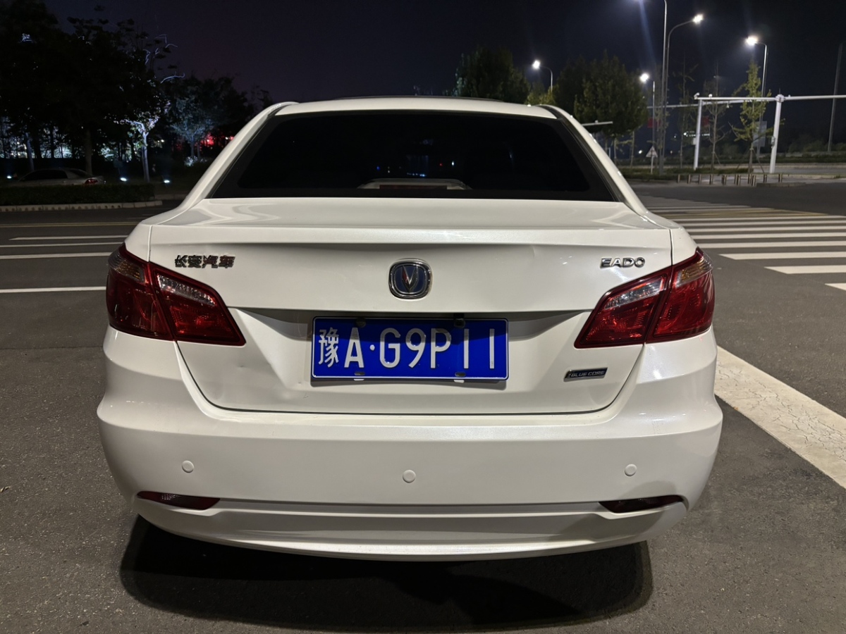 長(zhǎng)安 逸動(dòng)  2014款 1.6L 手動(dòng)豪華型圖片