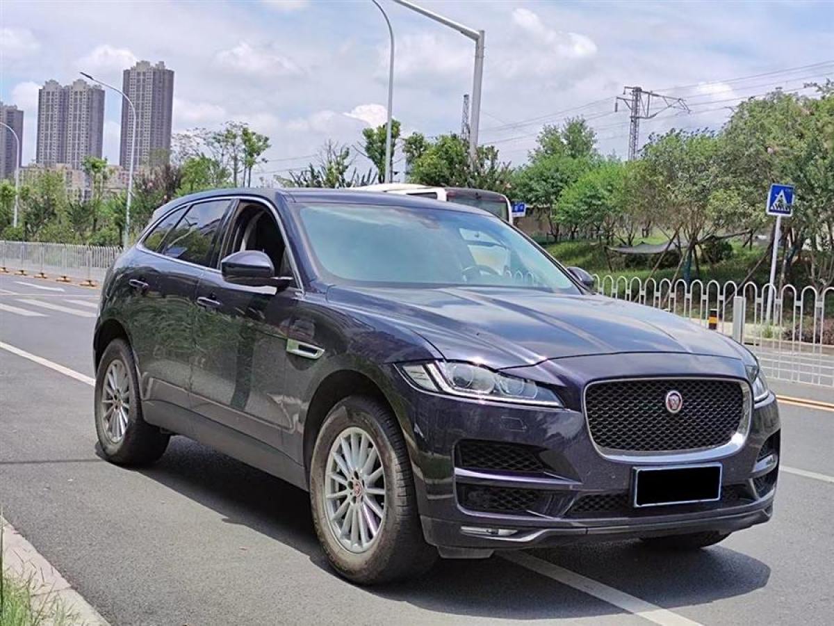 捷豹 F-PACE  2018款 2.0T 四驅(qū)都市尊享版圖片