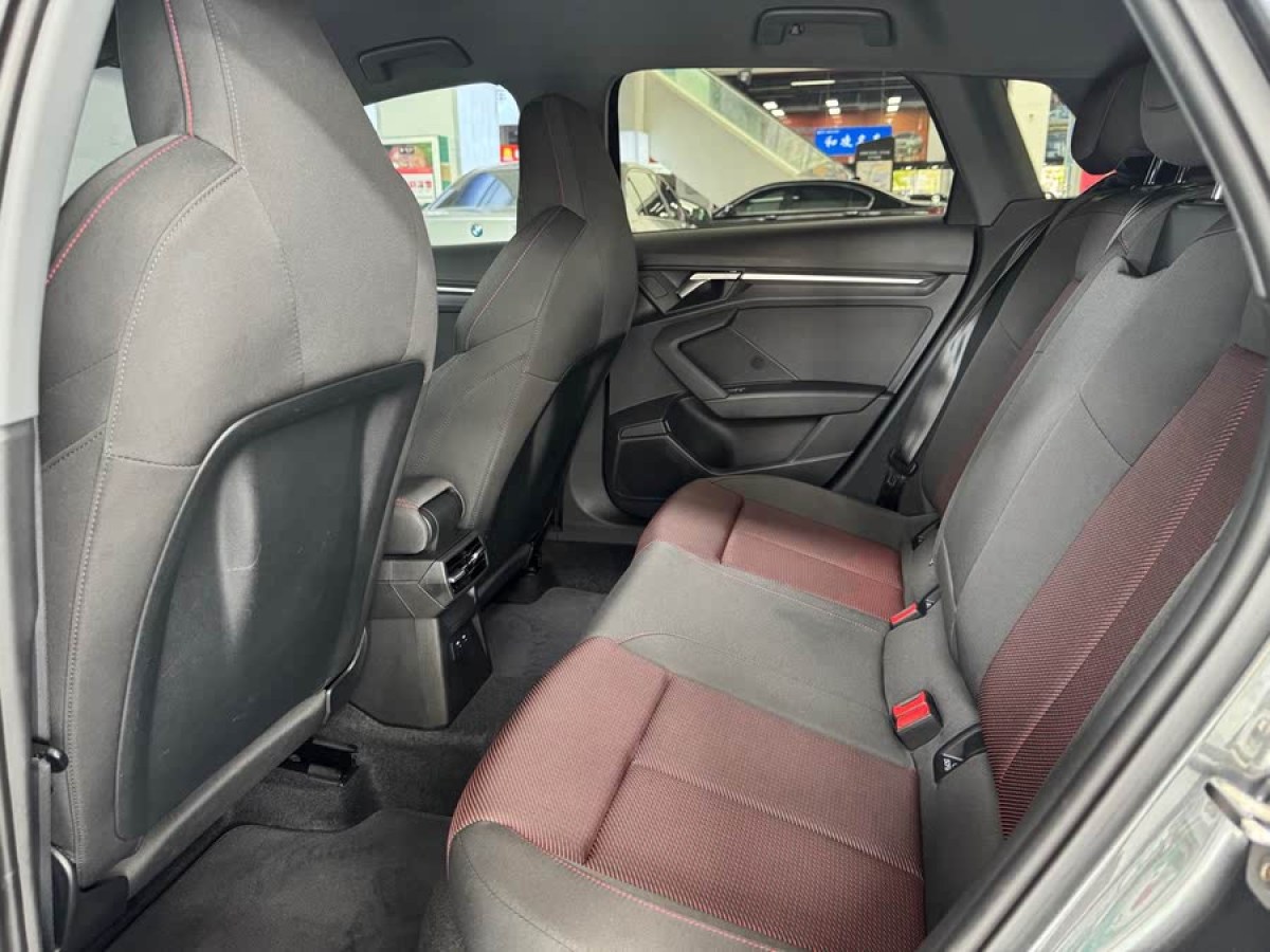 奧迪 奧迪A3  2021款 Sportback 35 TFSI 進(jìn)取運(yùn)動型圖片