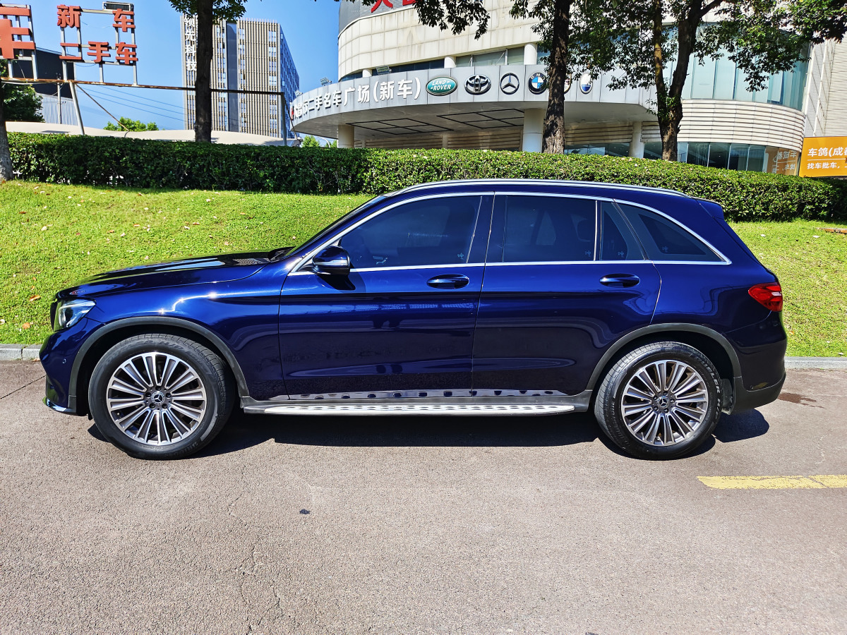 奔馳 奔馳GLC  2017款 GLC 260 4MATIC 動(dòng)感型圖片