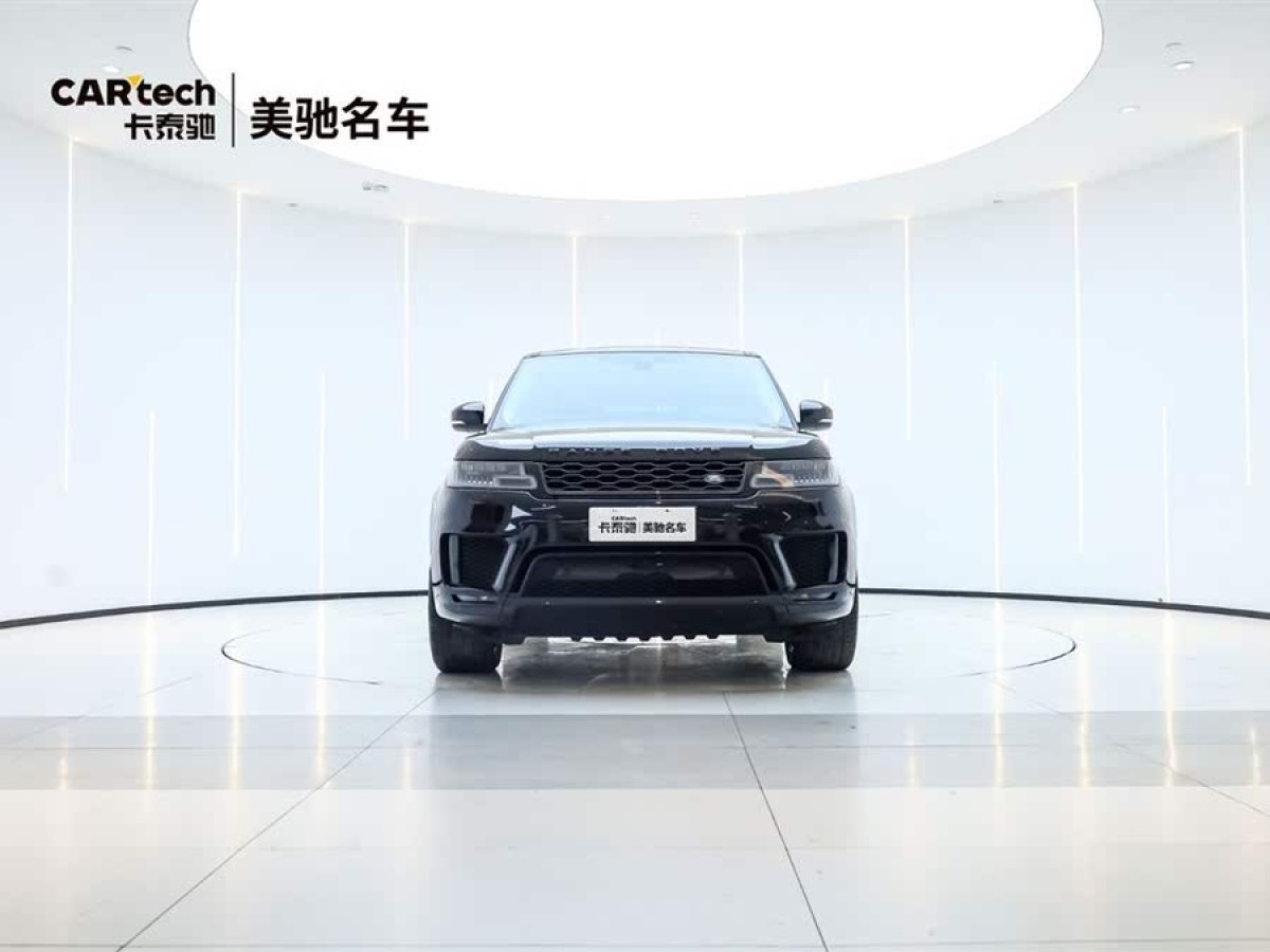 路虎 攬勝運(yùn)動(dòng)版  2022款 3.0 L6 耀黑版圖片
